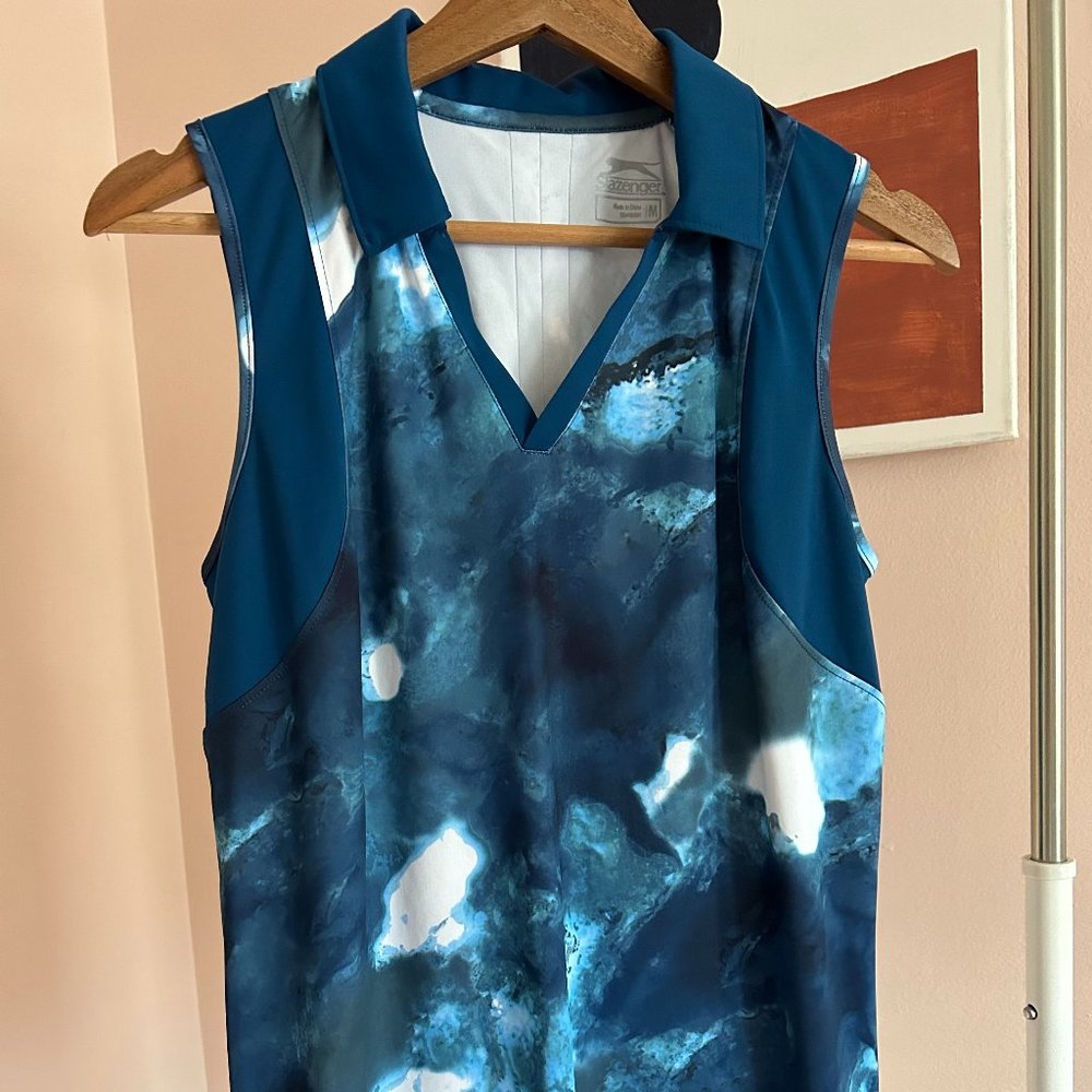 NWT Slazenger Sleeveless golf polo blue pattern size M